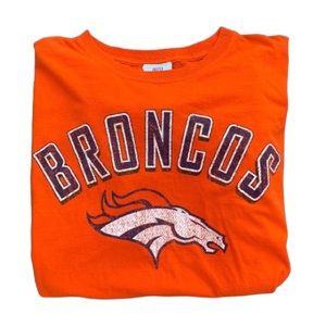 Denver Broncos orange large graphic tee shirt